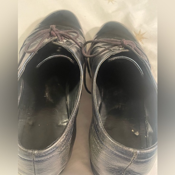 Chanel Leather & Patent Leather Lace-Up Shoes Size 40/  US10 - Picture 10 of 14